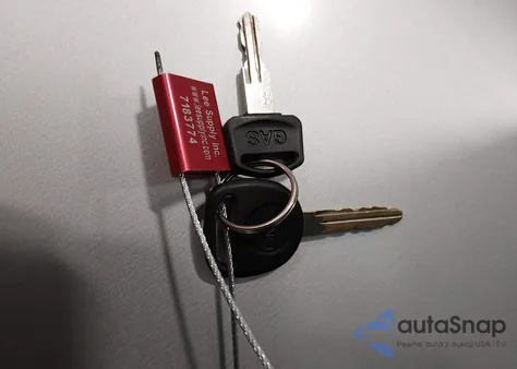 2005 GMC Yukon Sle z USA, uszkodzony, nr VIN 1GKEC13V15R246296